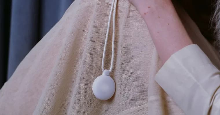 Friend 2 AI pendant review: bland chatbot, and a plan for one shared Friend