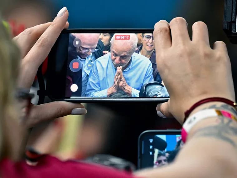 Meta staff reportedly say Lula's Instagram accounts were restricted during Brazil's election